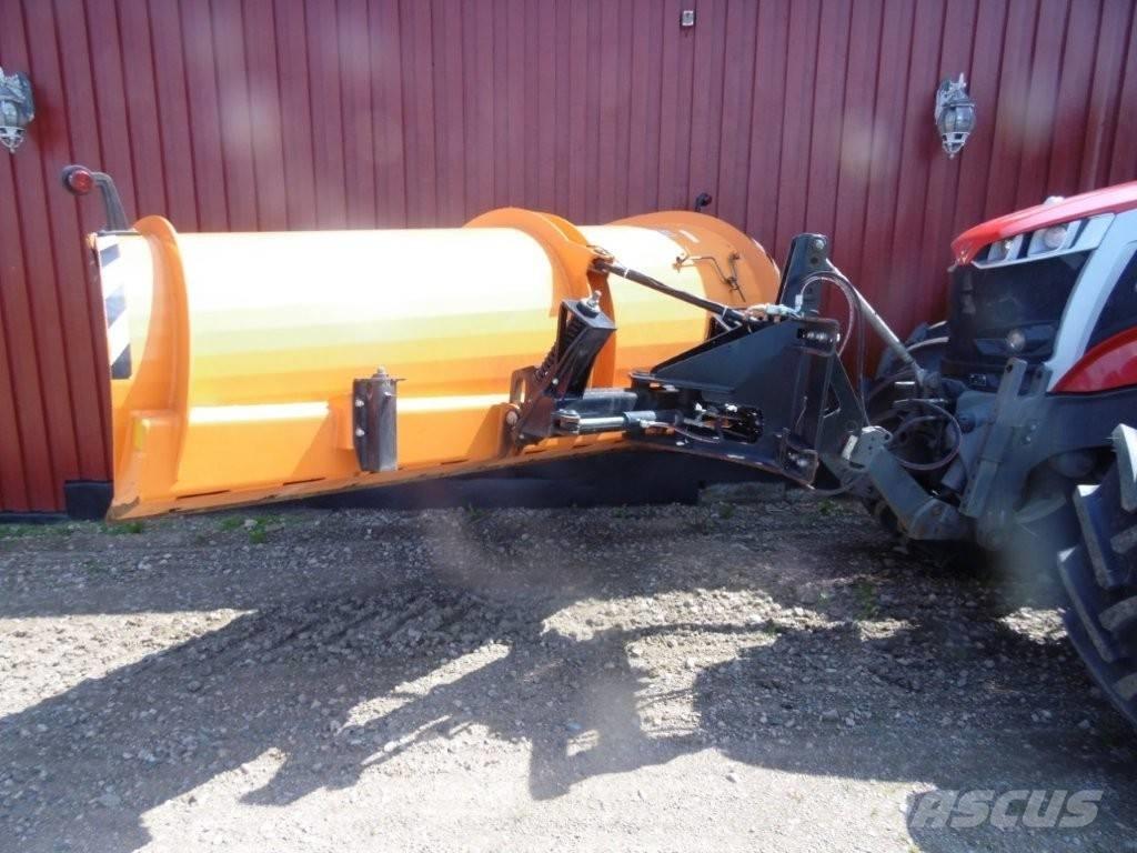 Massey Ferguson 7 S トラクター