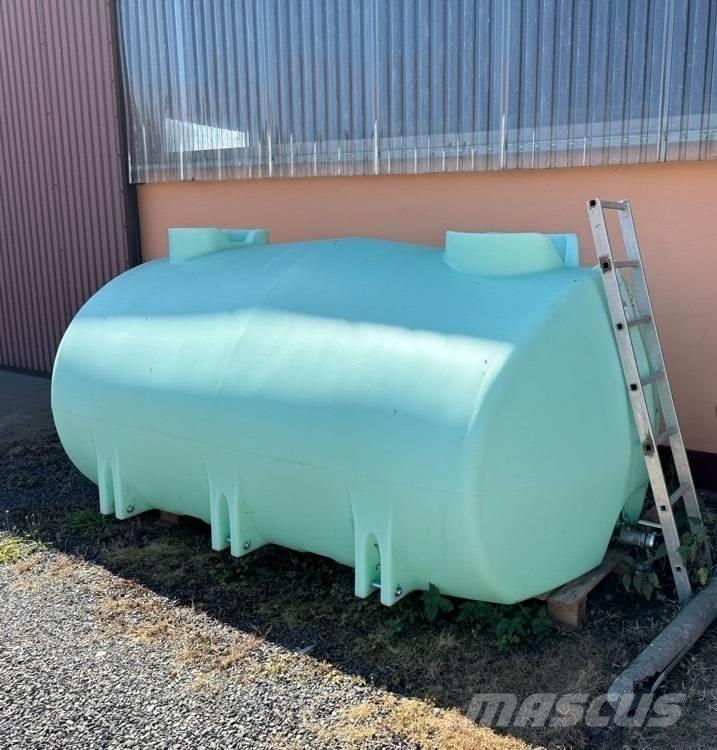 Tank Master 6000 タンクコンテナ