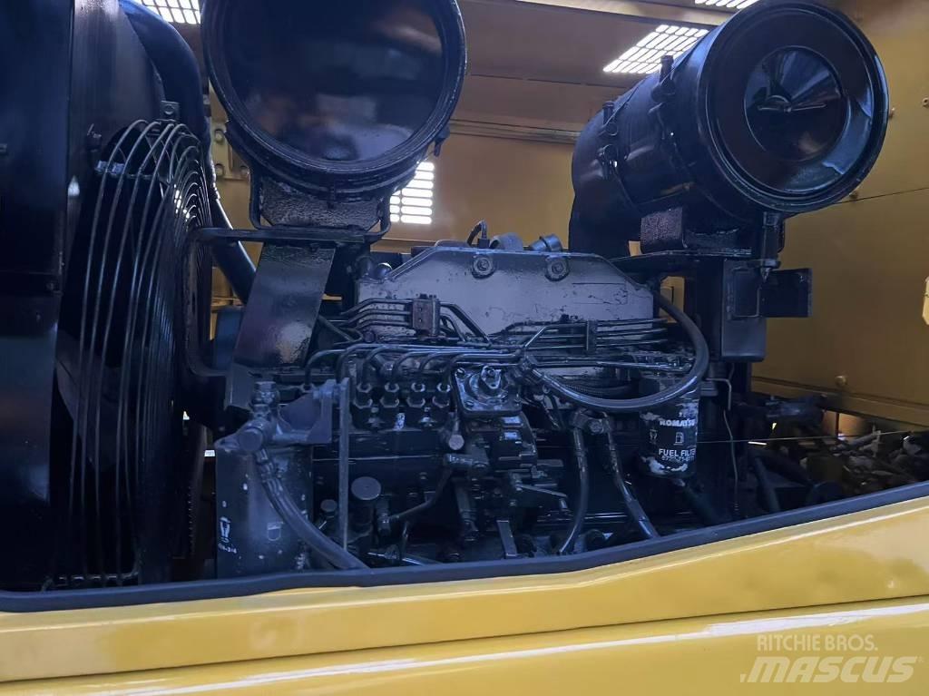 Komatsu WA320-3 ホイールローダー・タイヤショベル