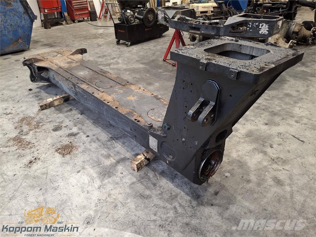 Komatsu 845 その他部品