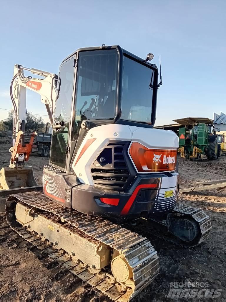 Bobcat E 55 Z ミニ油圧ショベル 7t以下（ミニユンボ・ミニディガー）