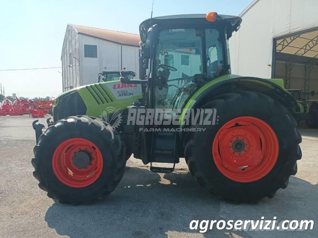 CLAAS Arion 550 トラクター