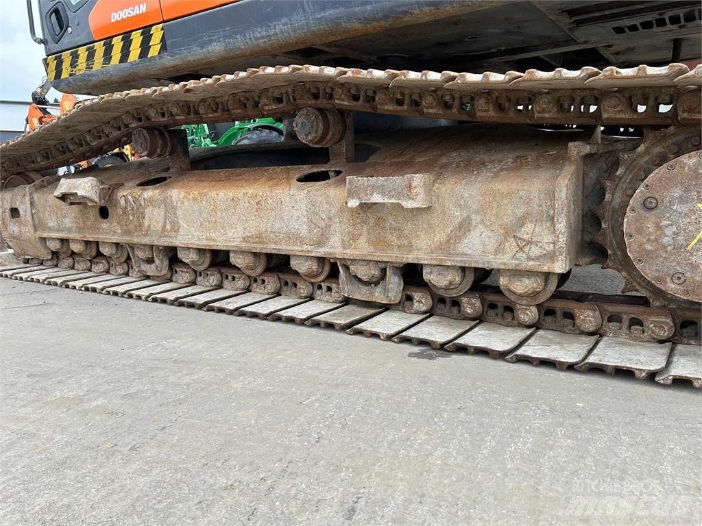 Doosan DX255LC-5 大型油圧ショベル12t以上（パワーショベル・ユンボ）