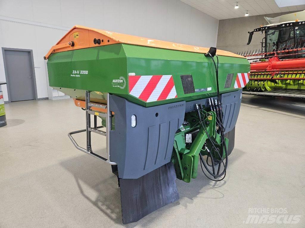 Amazone ZA-V 3200 ミネラル散布機