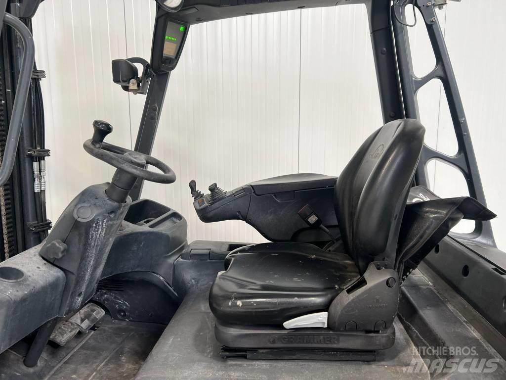 Linde E30-01 バッテリーフォークリフト