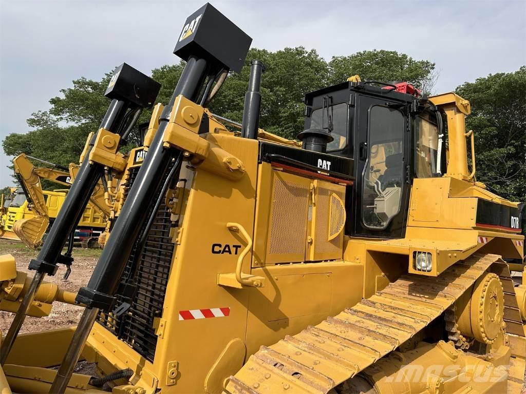 CAT D7R ブルドーザー