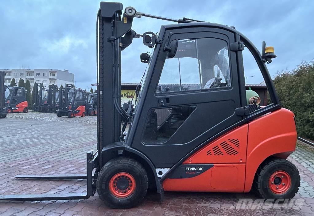 Linde H25T-02 LPGフォークリフト