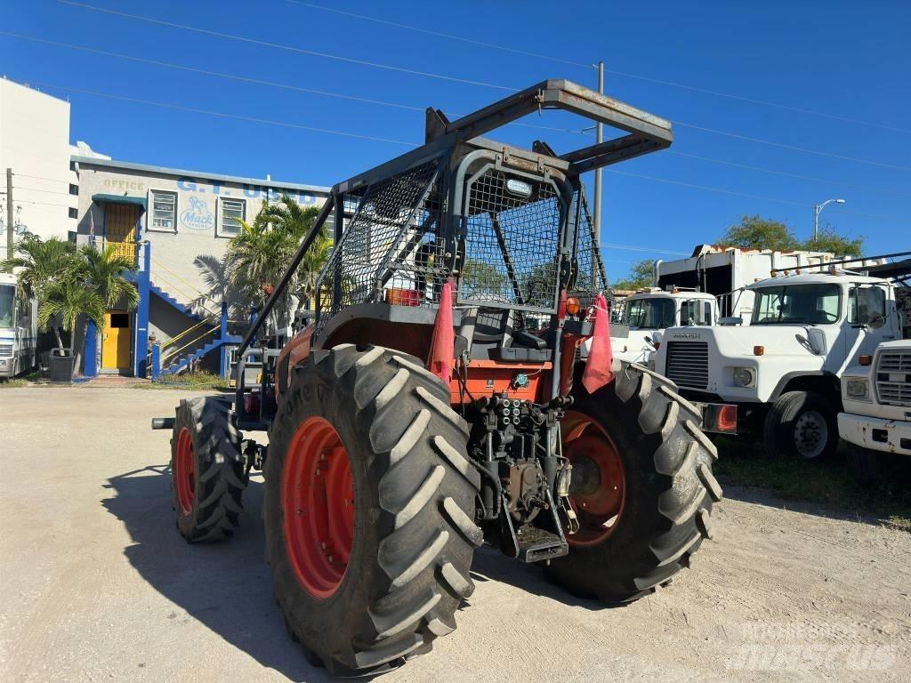 Kubota M 5-111 トラクター