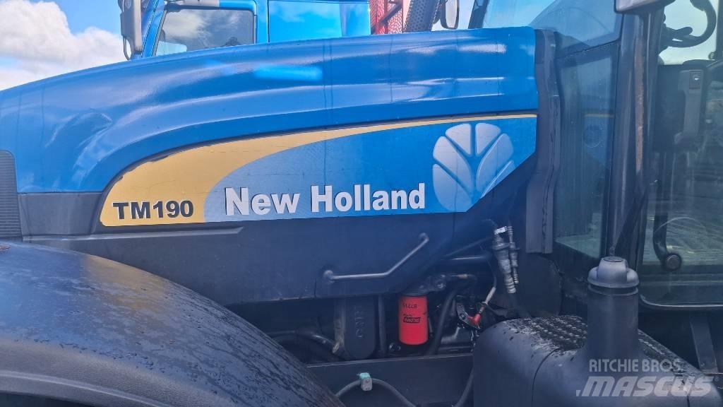 New Holland TM190 トラクター