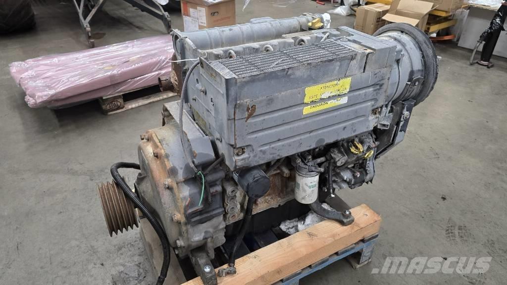 Deutz F4L1011F エンジン