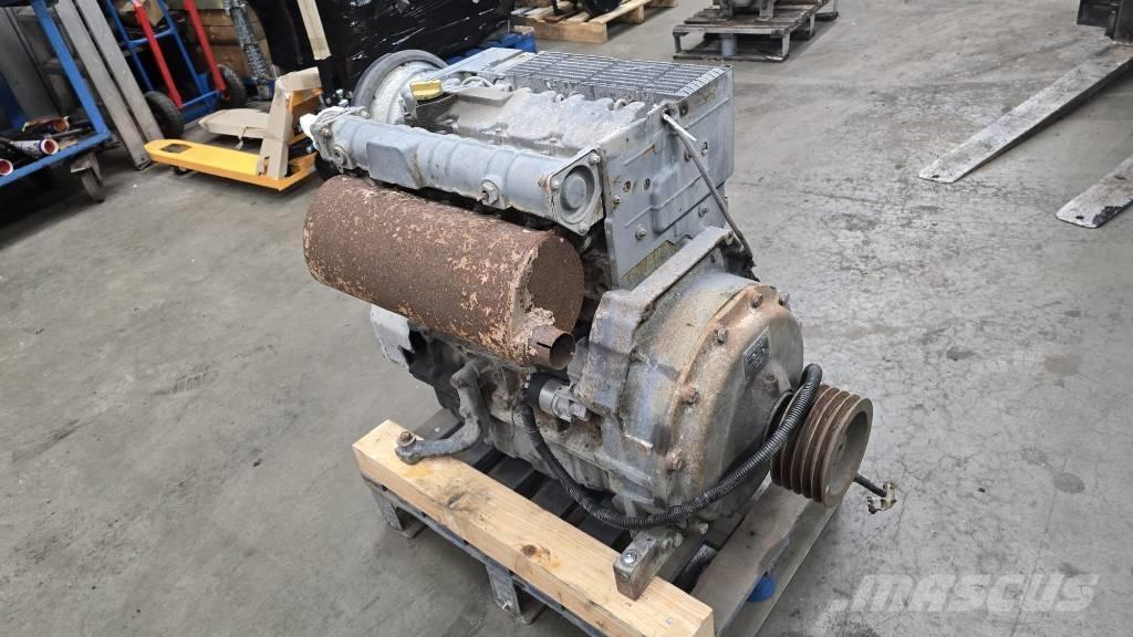 Deutz F4L1011F エンジン
