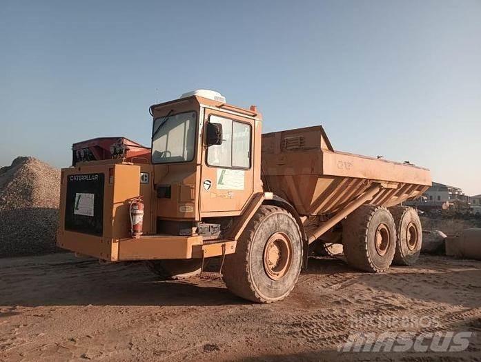 CAT D350C - サイト　ダンプ
