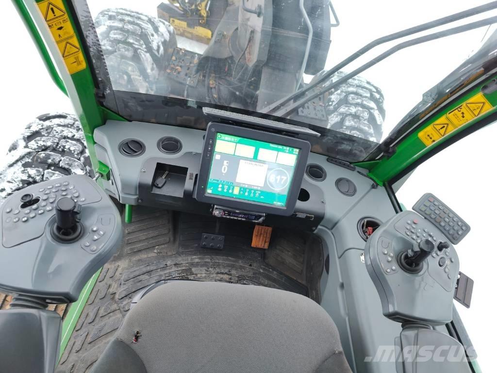 John Deere 1270 G ハーベスター