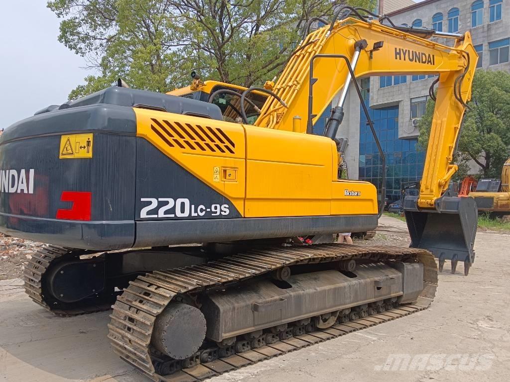 Hyundai R220LC-9S 大型油圧ショベル12t以上（パワーショベル・ユンボ）