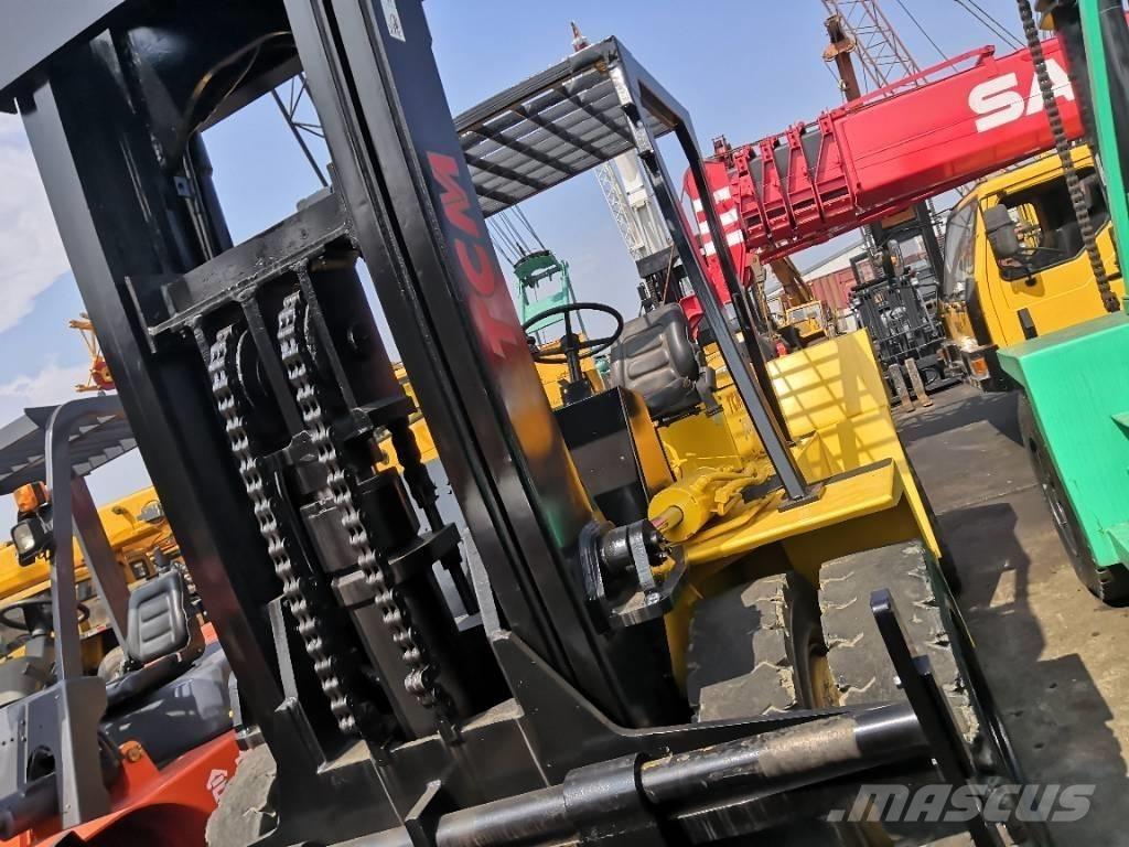 TCM 15 Ton ディーゼル・軽油