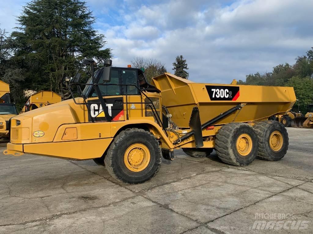 CAT 730 C アーティキュレート式ダンプトラック