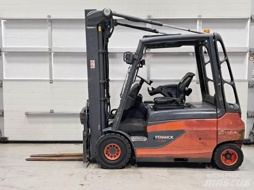 Linde E30L-01 バッテリーフォークリフト