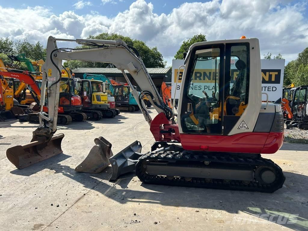 Takeuchi TB 250 ミニ油圧ショベル 7t以下（ミニユンボ・ミニディガー）