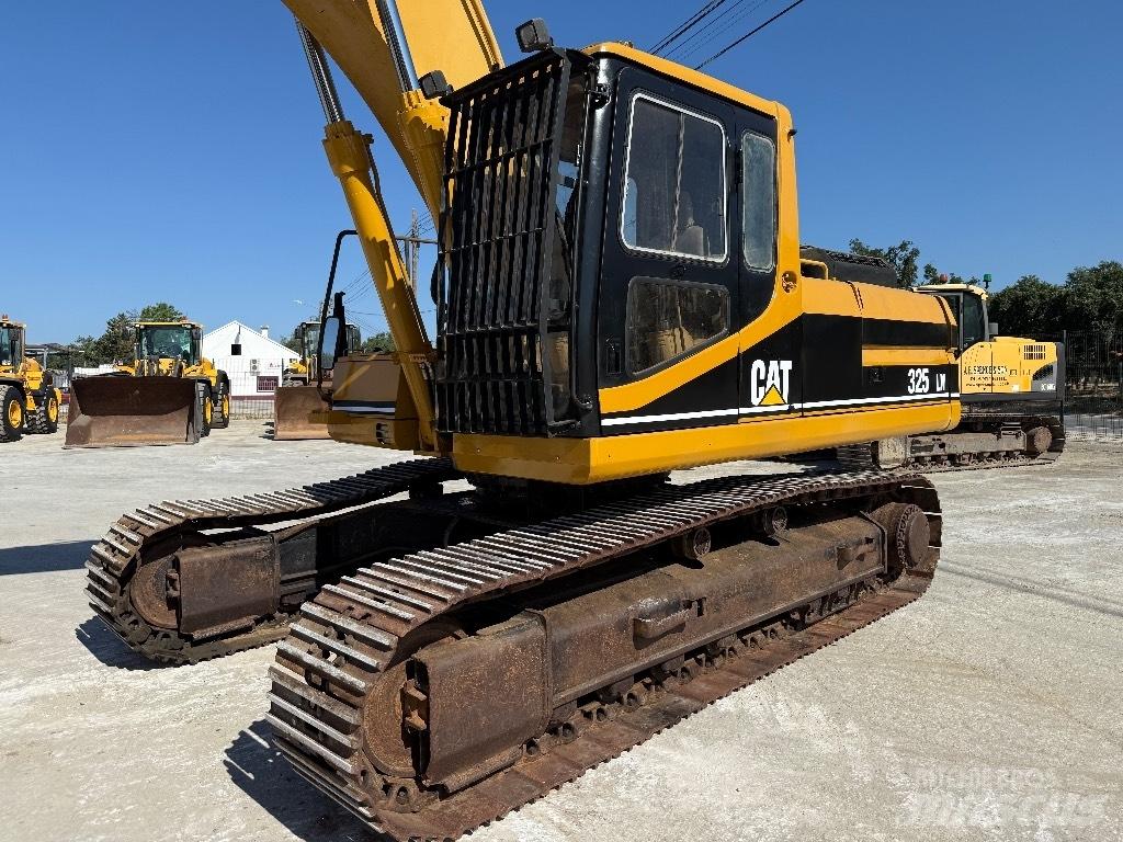 CAT 325 LN 大型油圧ショベル12t以上（パワーショベル・ユンボ）