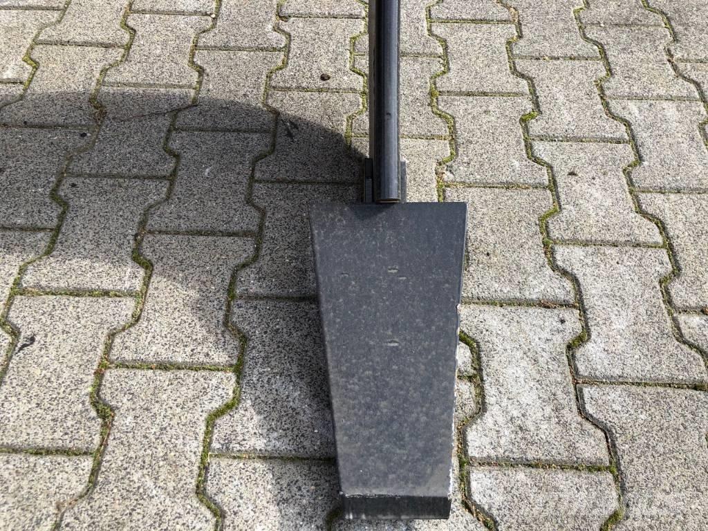 STP 3 tand met rol カルチベーター