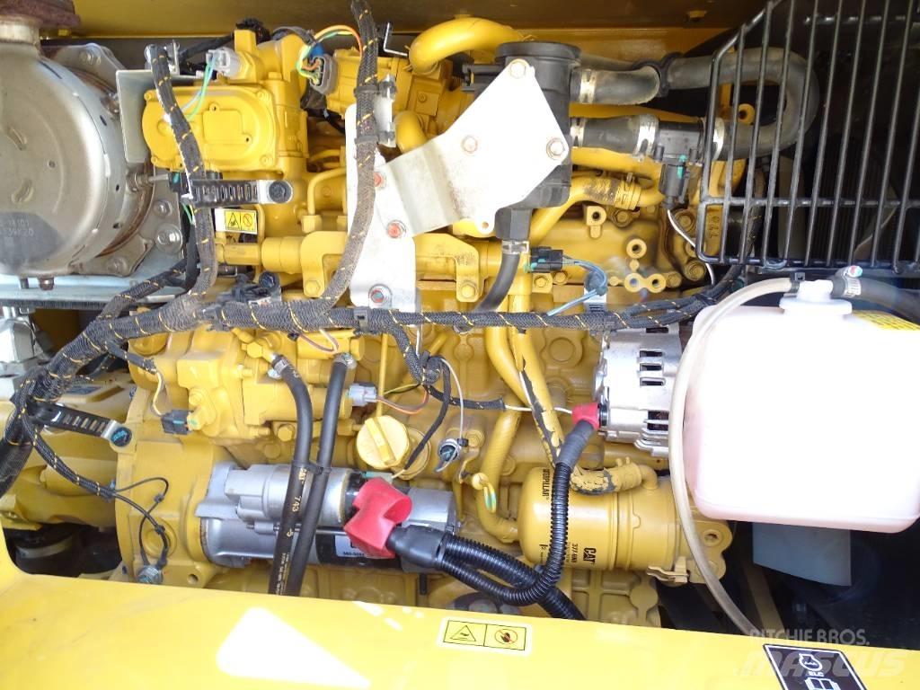 CAT 310 中型油圧ショベル 7ｔ-12ｔ（ユンボ・パワーショベル・バックホー）