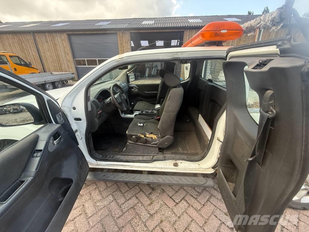 Nissan Navara ピックアップ／ドロップサイド
