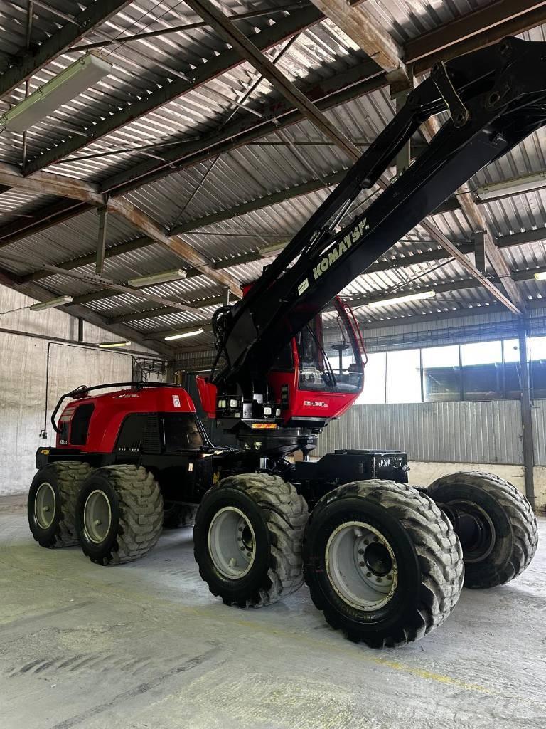 Komatsu 931 XC ハーベスター