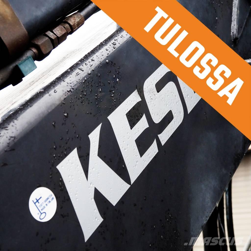 Kesla 2212ZT 木材積込用クレーン