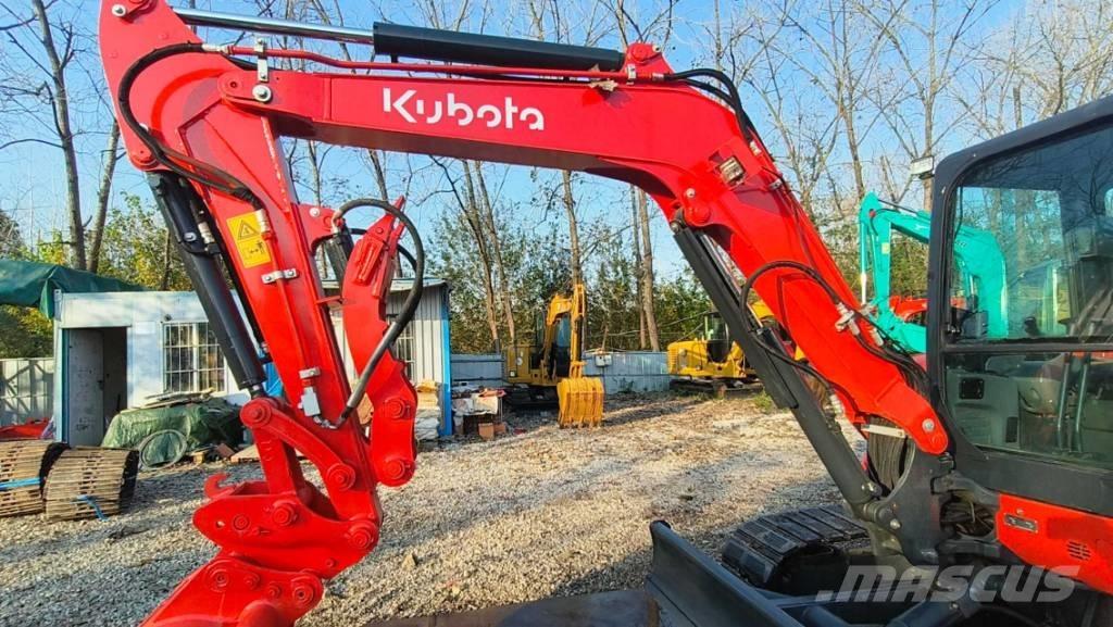 Kubota U 55-4 ミニ油圧ショベル 7t以下（ミニユンボ・ミニディガー）