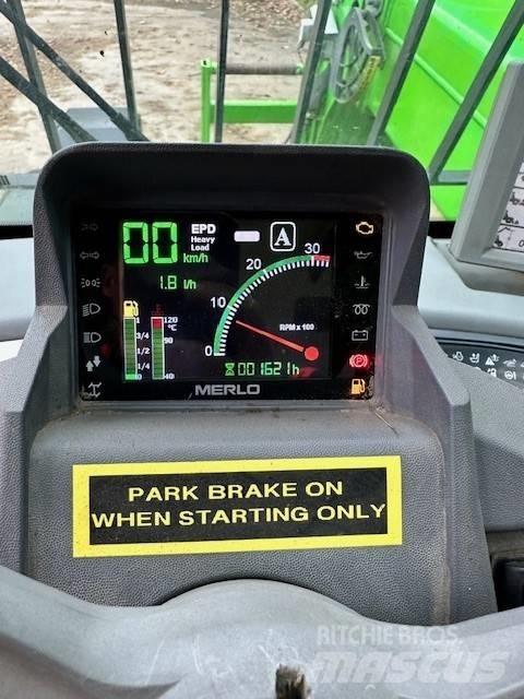 Merlo TF 50.8 農業用テレハンドラー