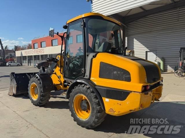 JCB 406 ホイールローダー・タイヤショベル