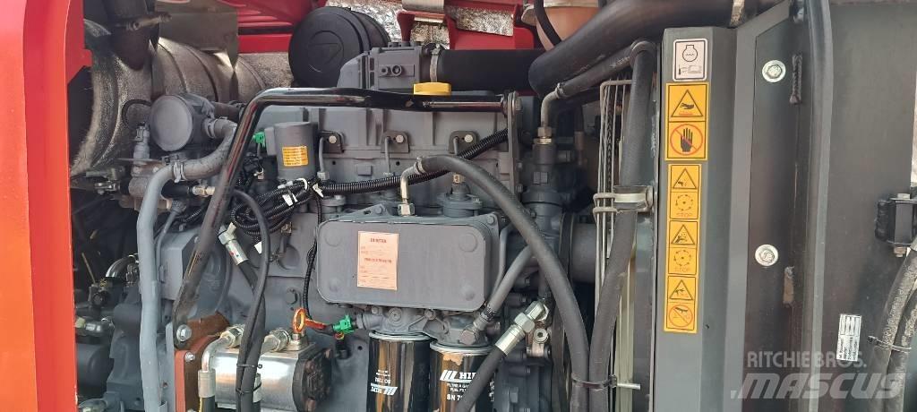 Wacker Neuson 9503 ホイール式油圧ショベル（パワーショベル・ユンボ・バックホー）