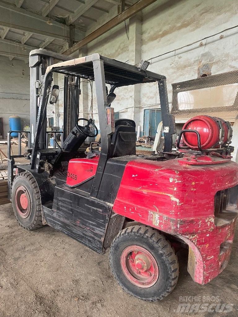 Doosan D 45 S-7 マテリアルハンドリング-その他