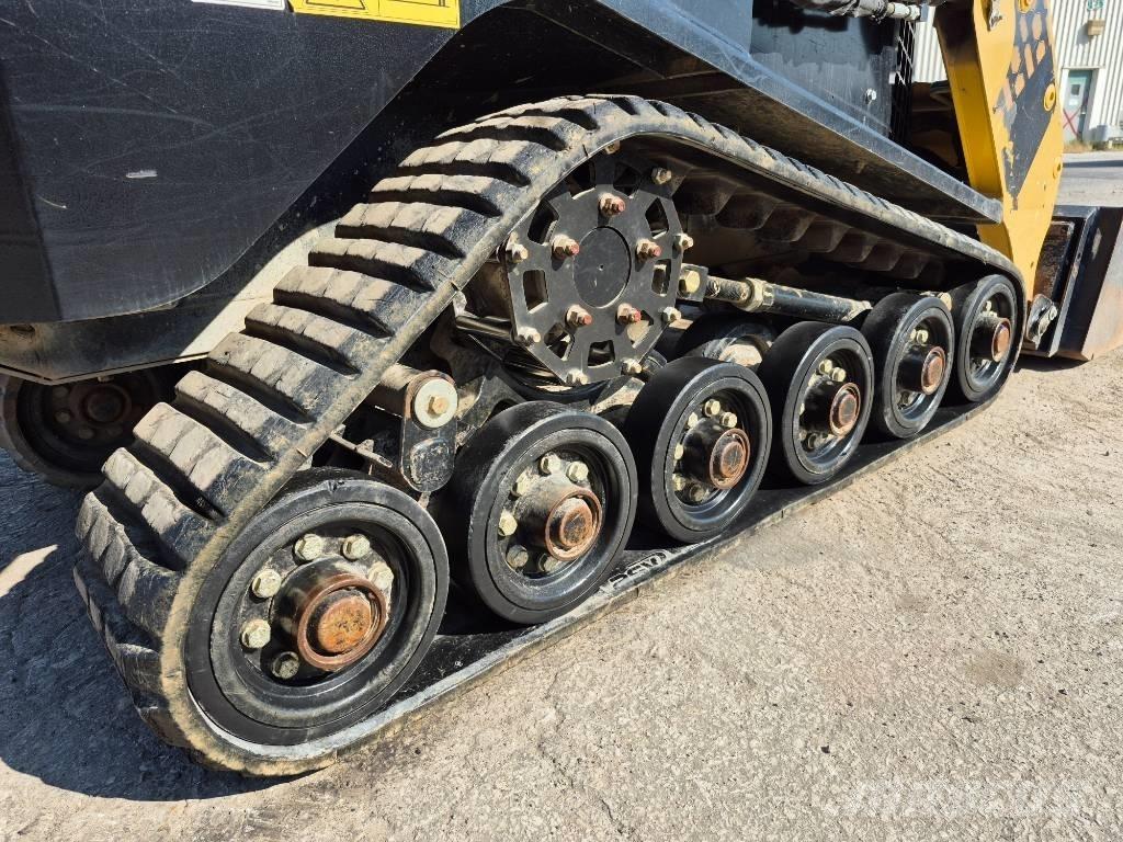 ASV RT 25 スキッドステアローダー