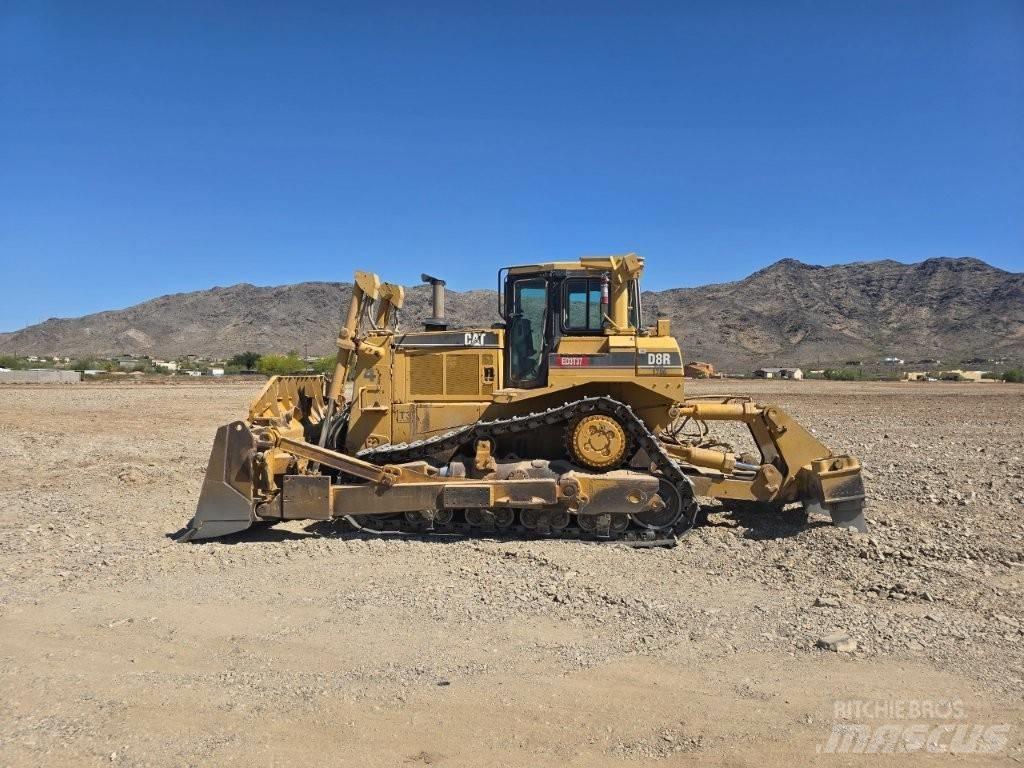 CAT D 8 R II モーターグレーダー