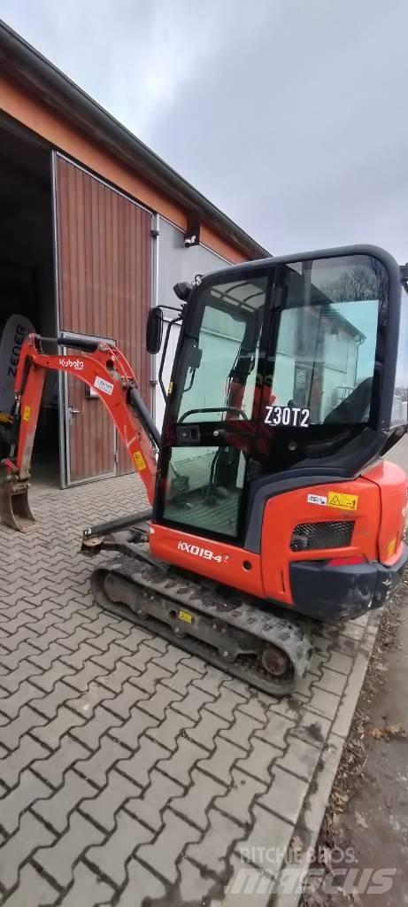 Kubota KX 019-4 ミニ油圧ショベル 7t以下（ミニユンボ・ミニディガー）