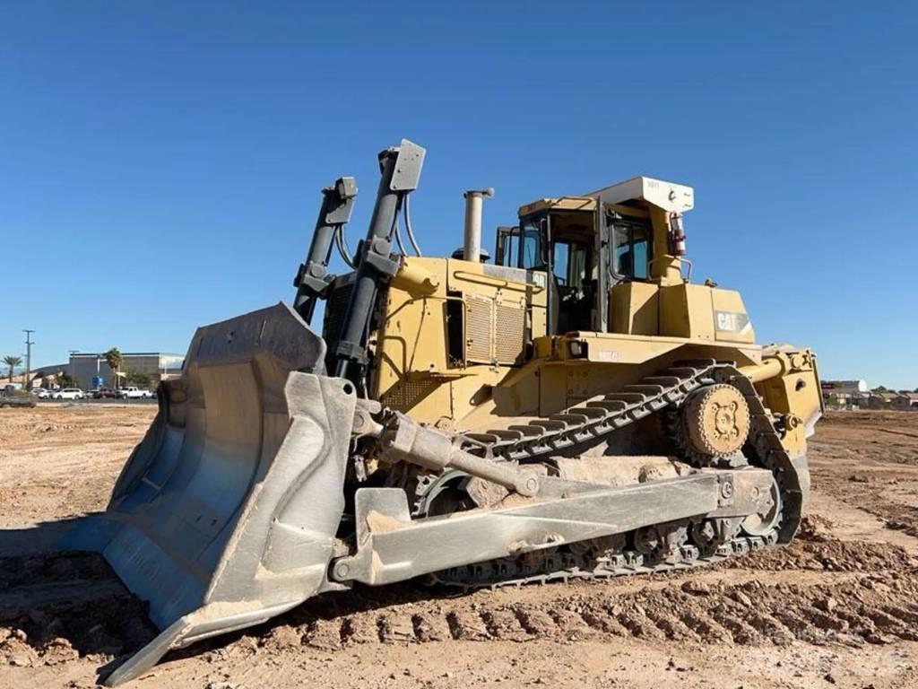 CAT D10R ブルドーザー