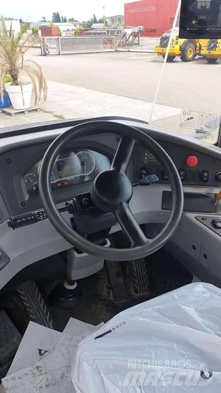 Volvo Dumper アーティキュレート式ダンプトラック