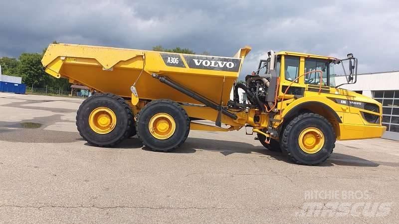 Volvo Dumper アーティキュレート式ダンプトラック