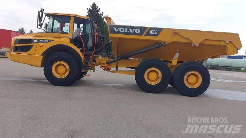 Volvo Dumper アーティキュレート式ダンプトラック