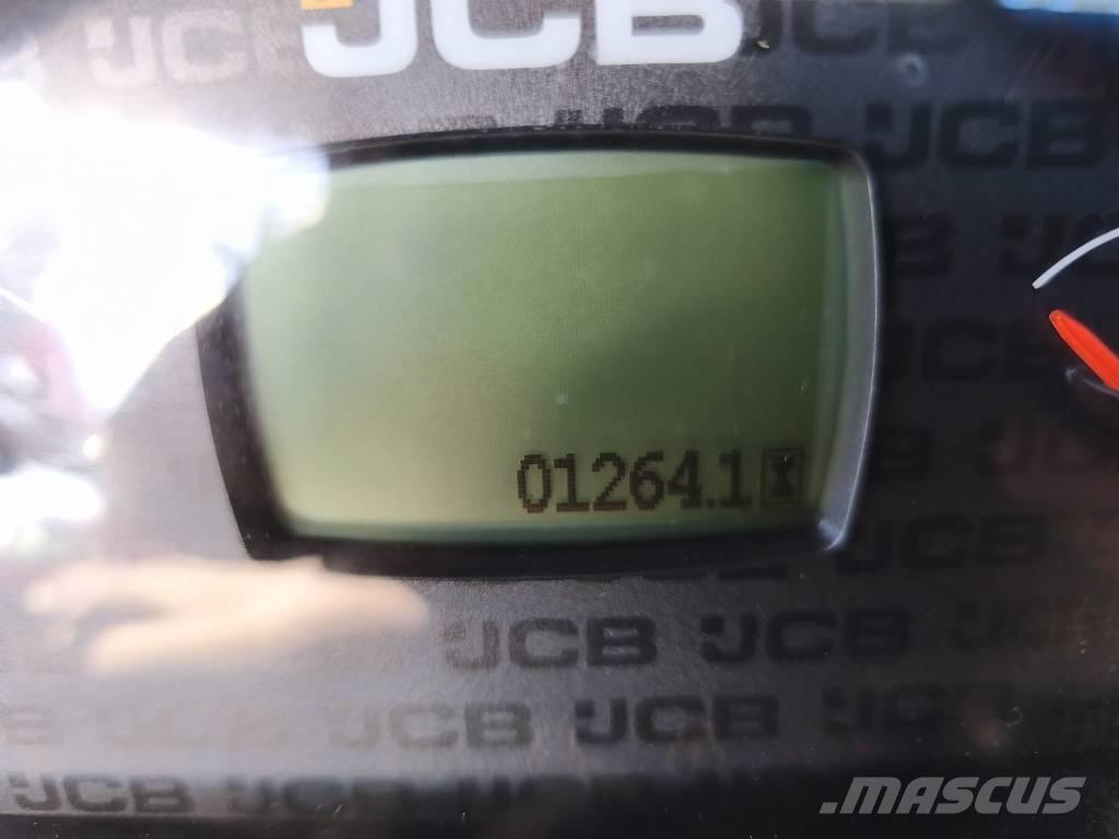 JCB 3 CX Compact バックホーローダー