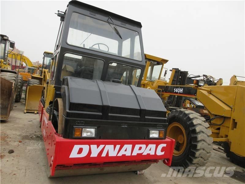 Dynapac CC 211 タンデムローラ