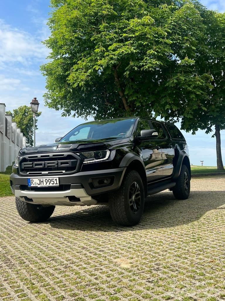 Ford Raptor 自動車