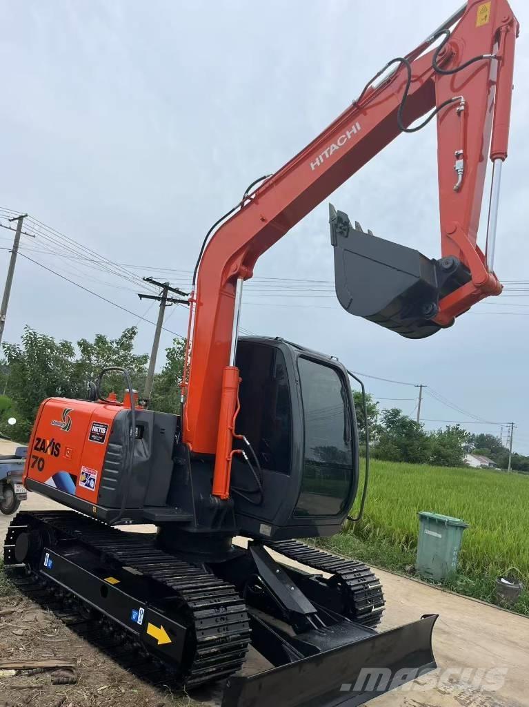 Hitachi ZX 70 大型油圧ショベル12t以上（パワーショベル・ユンボ）