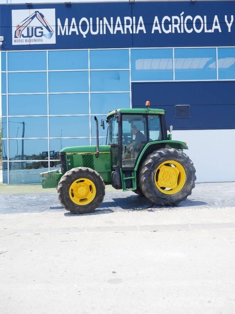John Deere 6300 トラクター