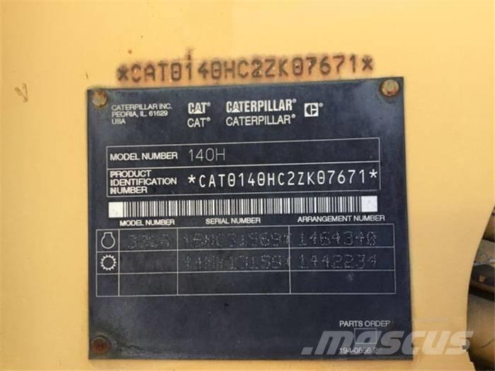 CAT 140 H モーターグレーダー