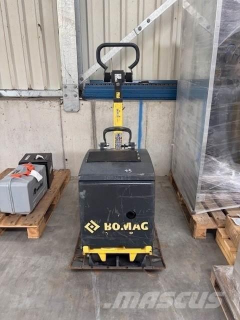 Bomag BPR 60/65 プレートコンパクター