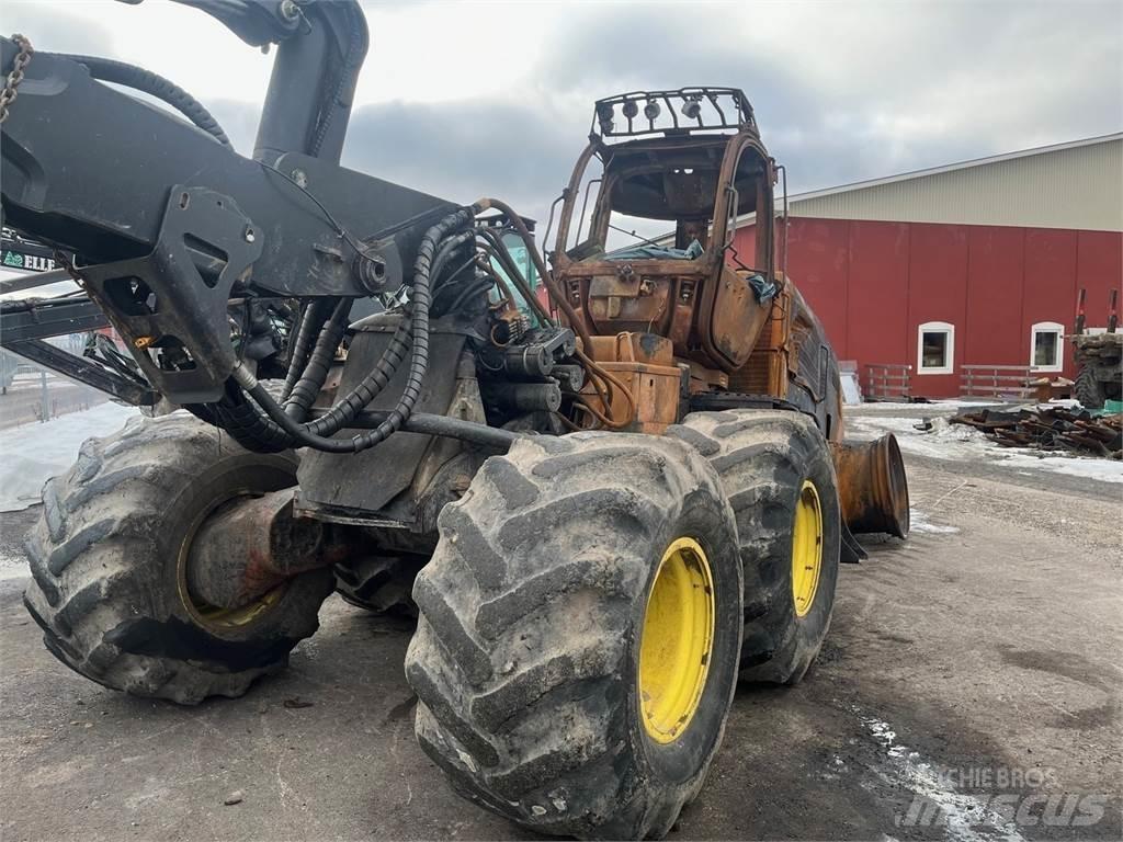 John Deere 1470E ハーベスター