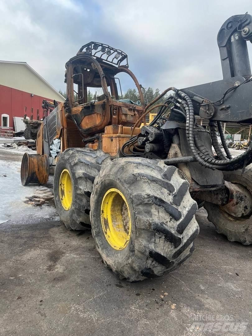 John Deere 1470E ハーベスター