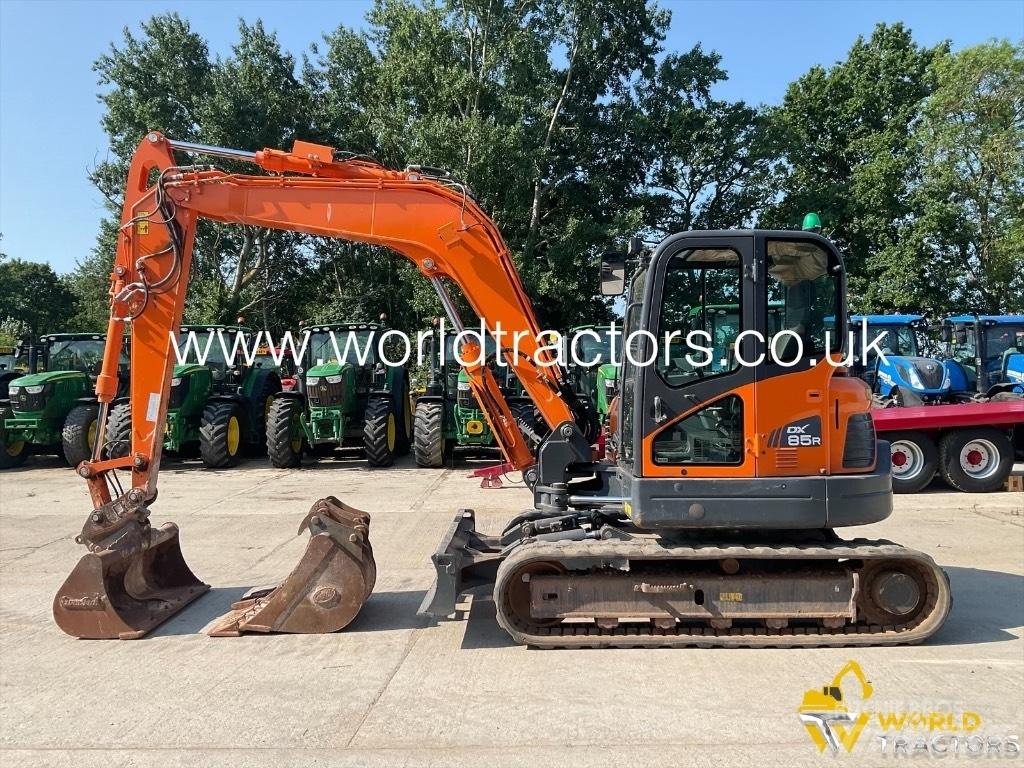 Doosan DX 85 R-3 中型油圧ショベル 7ｔ-12ｔ（ユンボ・パワーショベル・バックホー）